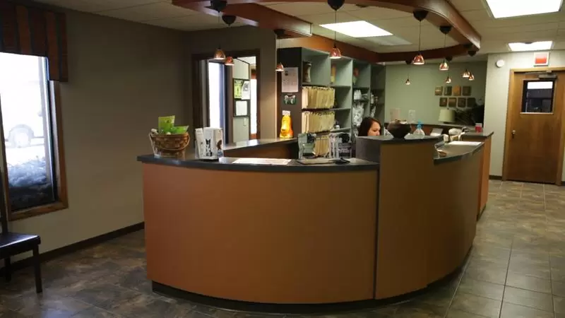 Avenue of the Saints Animal Hospital reception